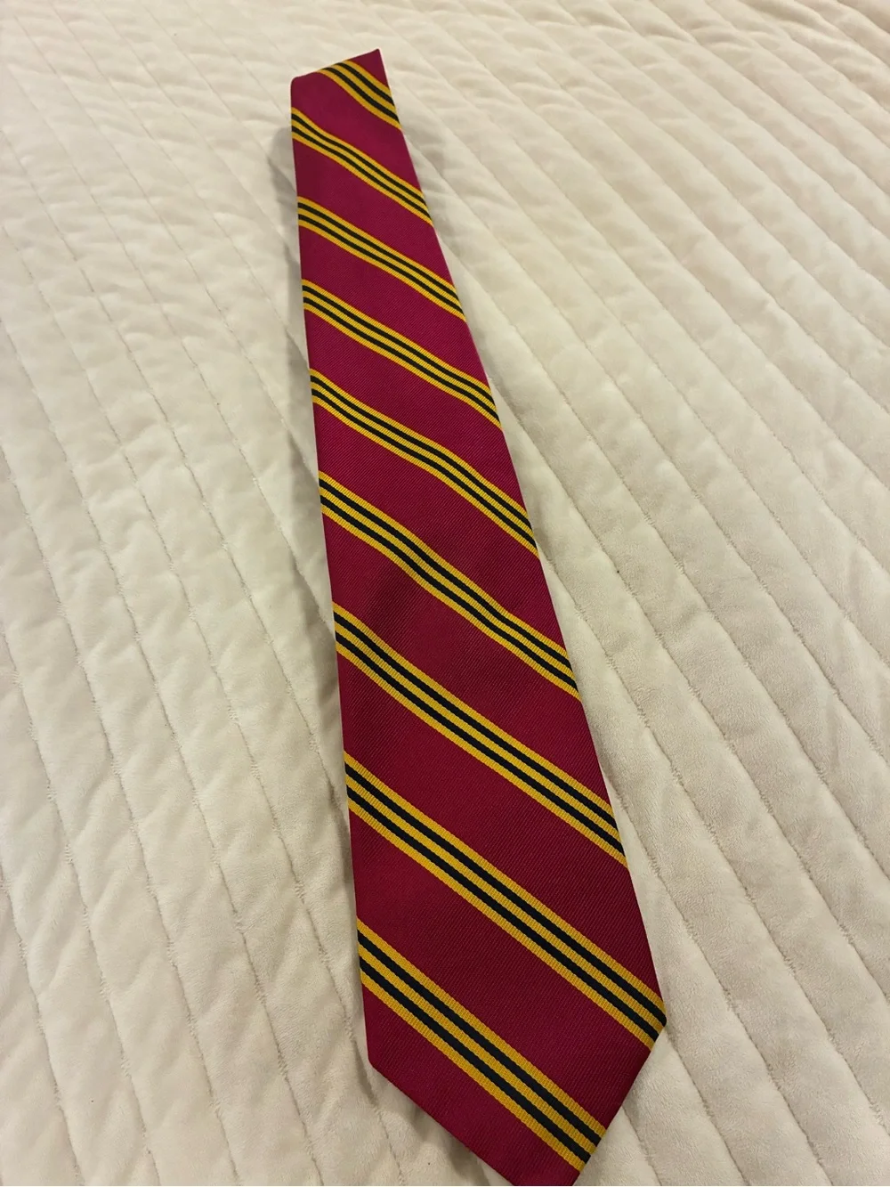 Brooks Brothers Makers All Silk Fuschia Stripe Tie
